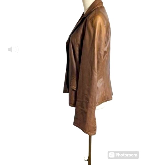 Carlisle Vintage Coffee Brown Studded Leather
Blazer Jacket Size 10 - Picture 6 of 10